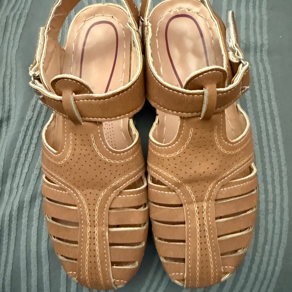 Women's Tan Sandals